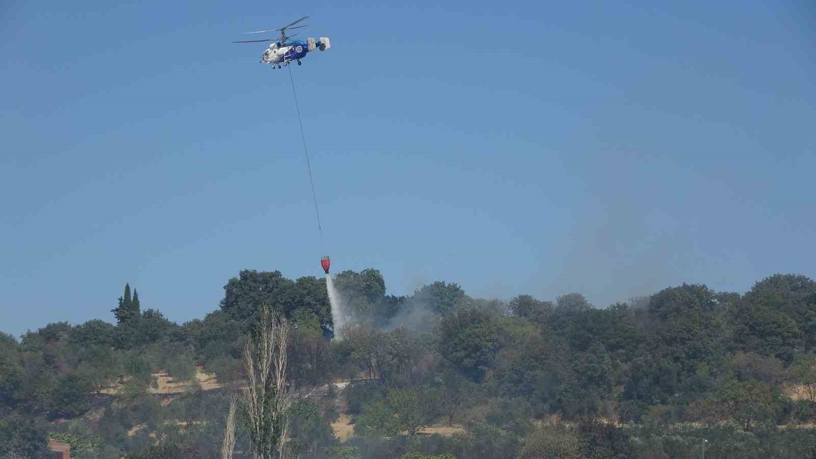Çanakkale’de tarım arazilerinde çıkan yangın kontrol altına alındı