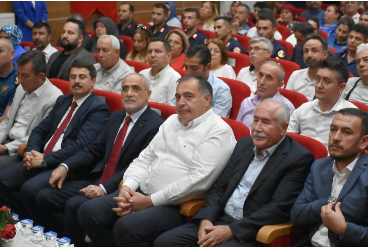 Nallıhan Kaymakamlığından "15 Temmuz" konferansı