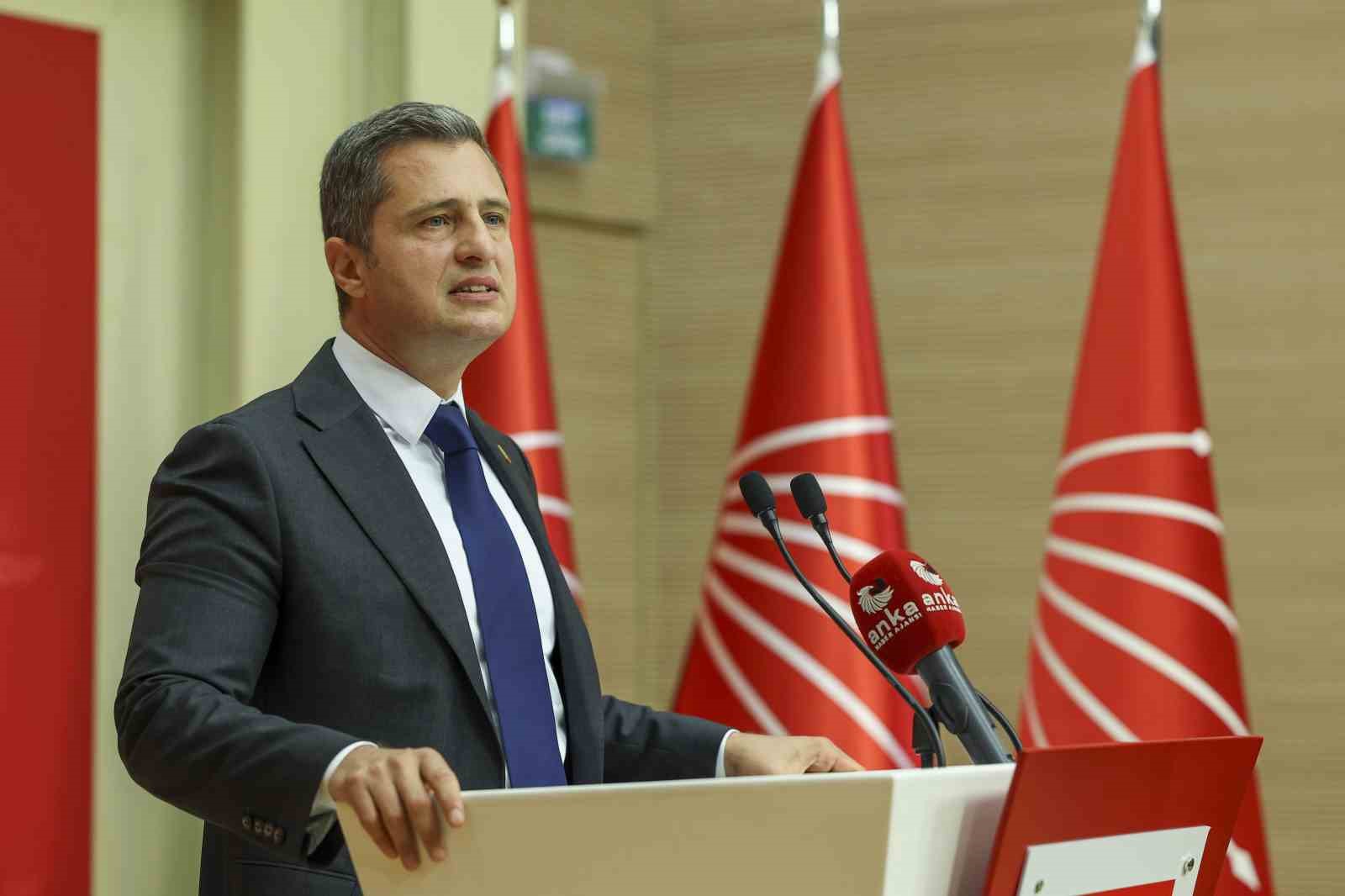 CHP Sözcüsü Yücel: "Meclis üyesi listesini oluşturan Manavgat Belediye Başkanı Kara ve önceki Belediye Başkanımız Sözen’in üyelikleri askıya alındı"