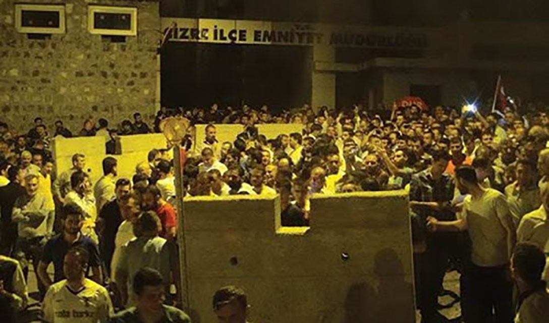 Cizre 105. direniş noktası tanığı Anmal: "O gece Cizre, tarihe kahramanlık yazdı"