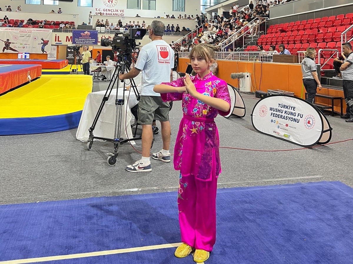 Kayseri’nin altın kızı Balkan Şampiyonu oldu