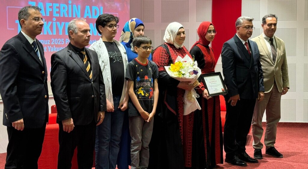 Rekt&ouml;r S&uuml;leyman Kızıltoprak: "15 Temmuz, &ouml;zg&uuml;rl&uuml;k ve bağımsızlık aşkının bir zaferidir"
