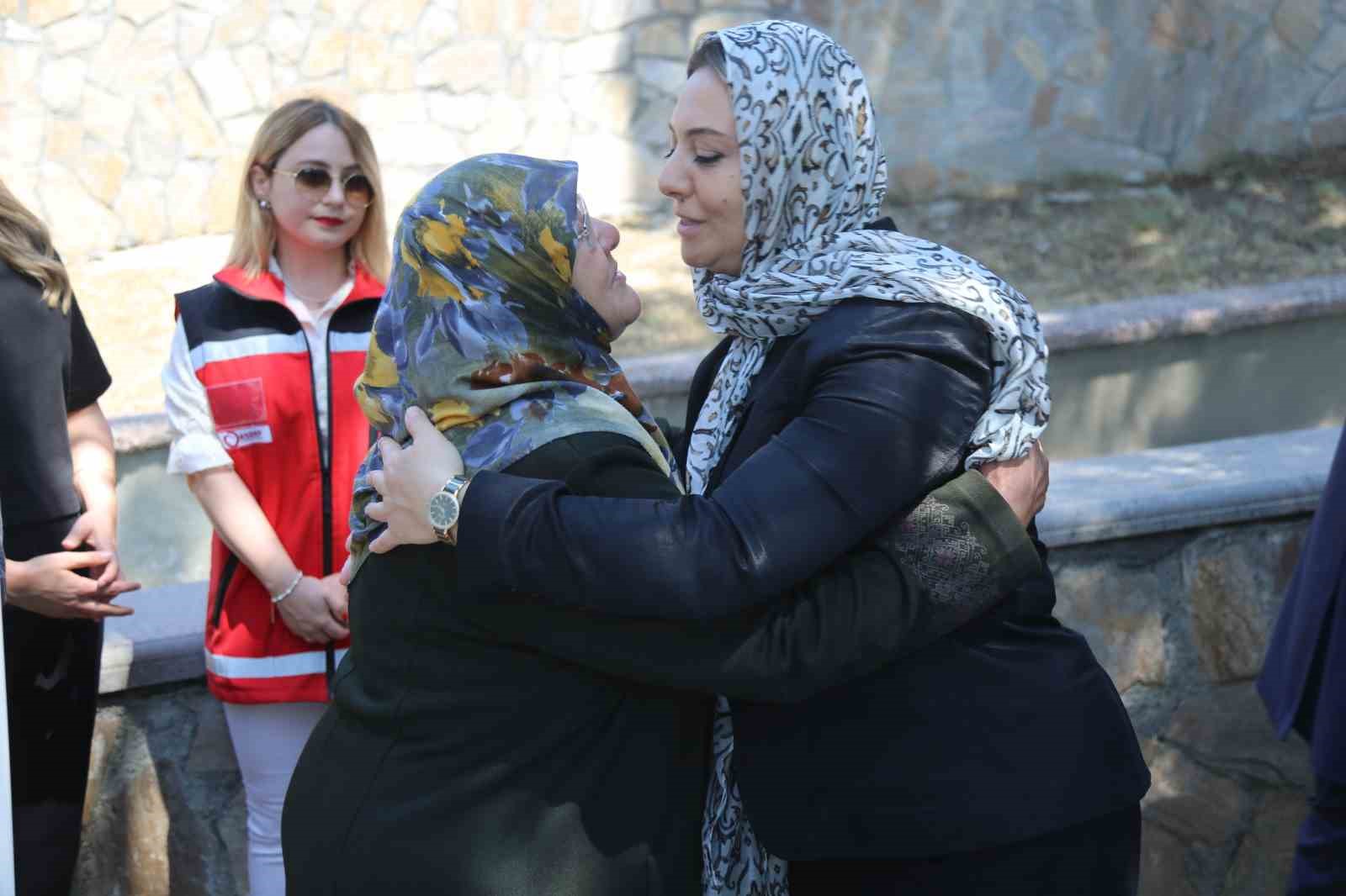 Demokrasi Ve Milli Birlik G&uuml;n&uuml;&rsquo;nde şehitler dualarla anıldı
