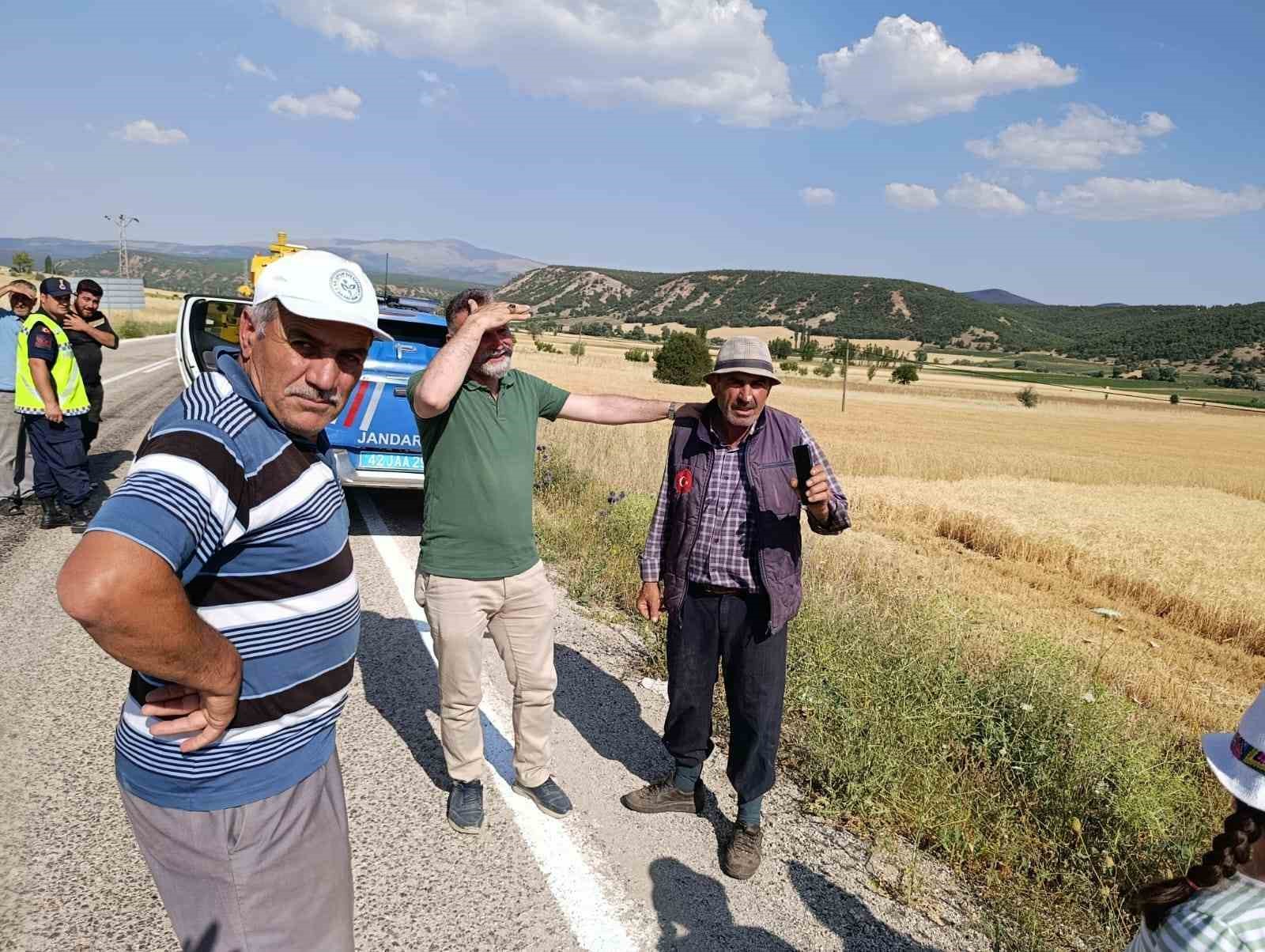 Derbent&rsquo;te bi&ccedil;erd&ouml;ver yangını, Beyşehir&rsquo;de bi&ccedil;erd&ouml;ver tablası kazası

