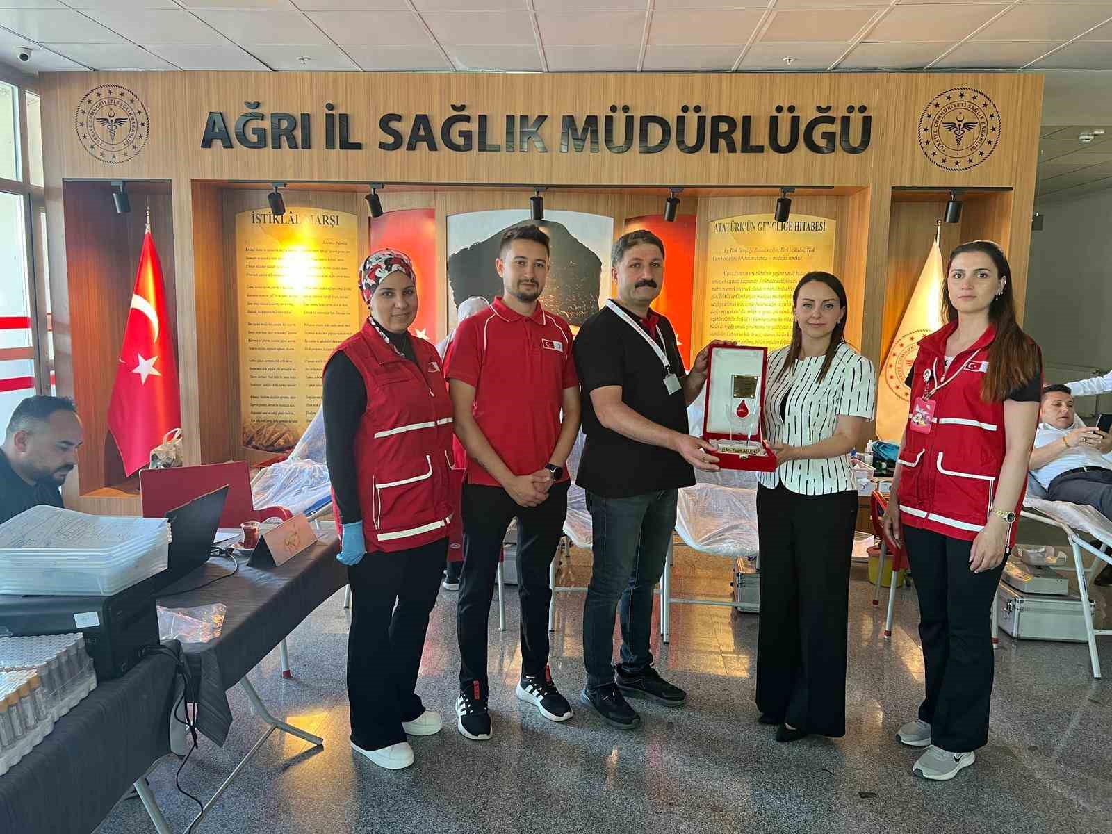 Ağrı&rsquo;da 15 Temmuz&rsquo;da kan bağışı kampanyası d&uuml;zenlendi
