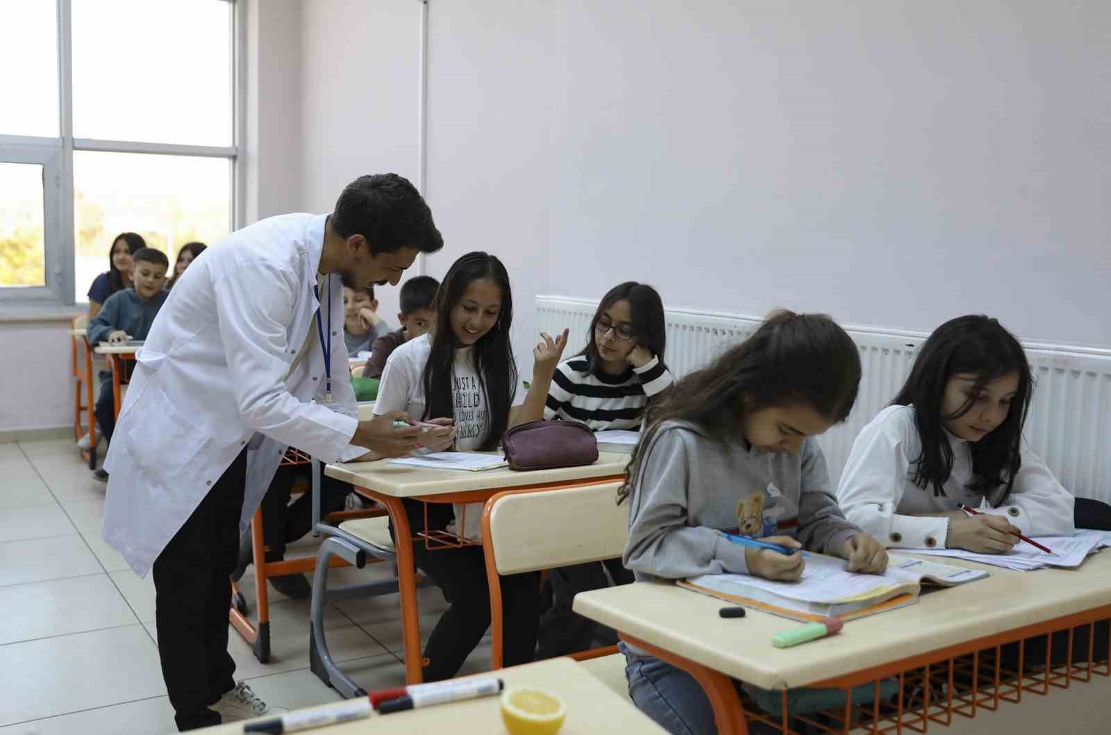 Mersin’deki kurs merkezlerinin LGS başarısı