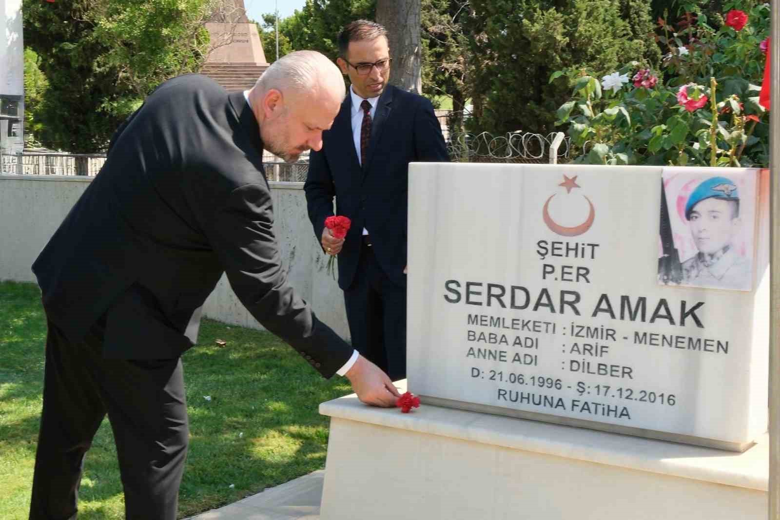 15 Temmuz şehitleri Menemen’de törenle anıldı