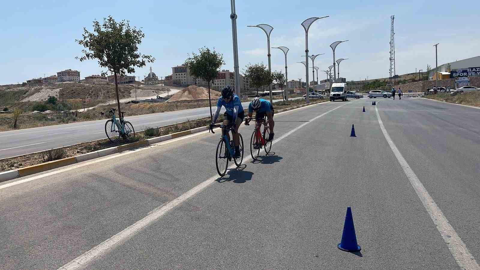 Elazığ’da 15 Temmuz’da pedallar milli birlik için döndü
