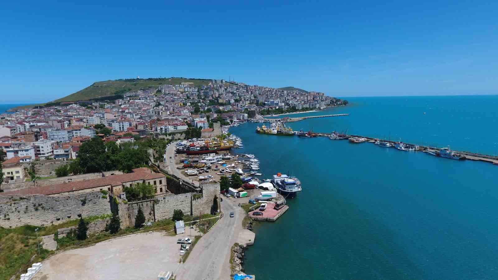 G&uuml;zel: "Hedefimiz; Sinop&rsquo;ta turizmi d&ouml;rt mevsime yaymak"
