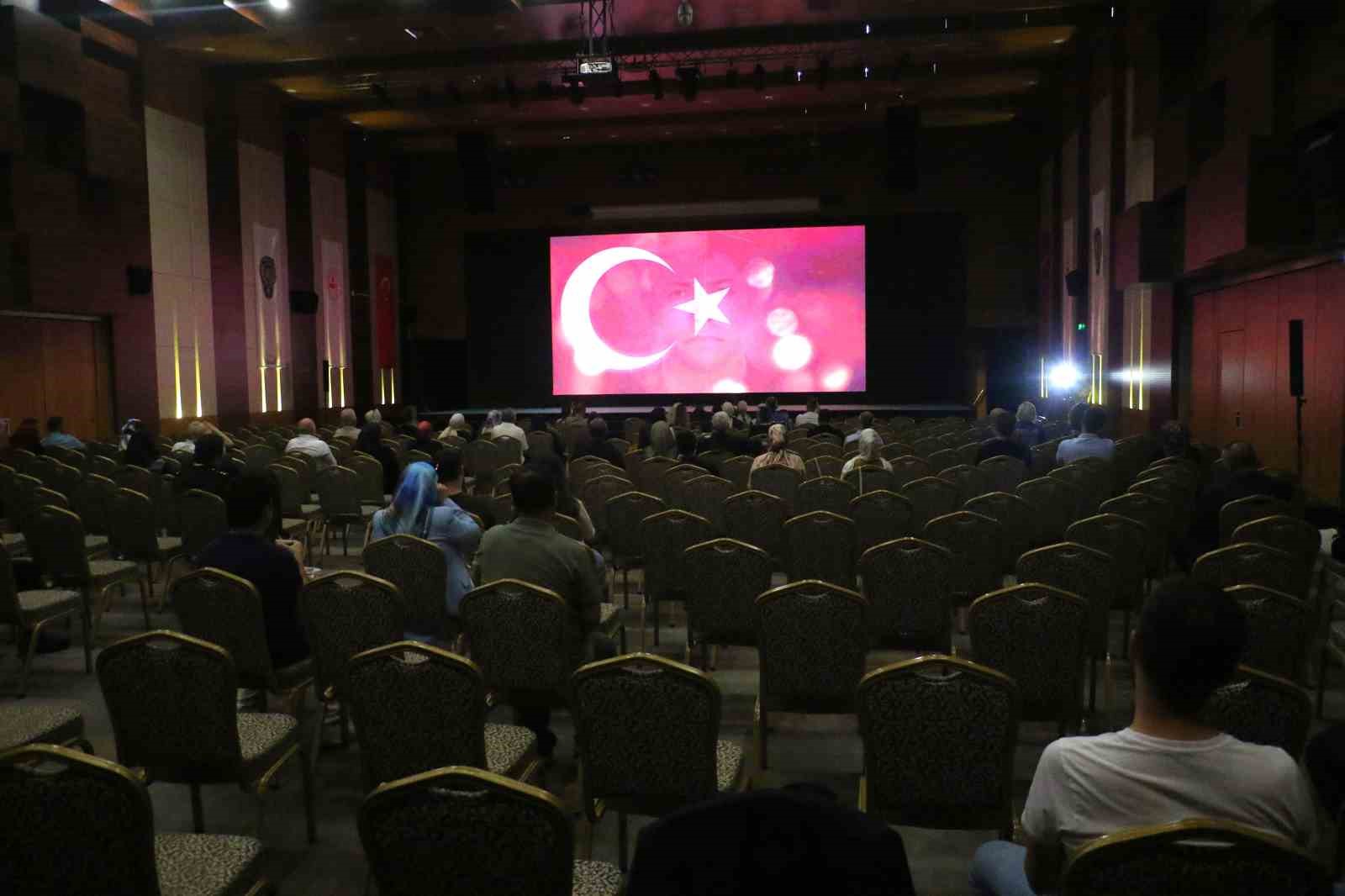 EGM&rsquo;den 15 Temmuz programı kapsamında belgesel g&ouml;sterimi
