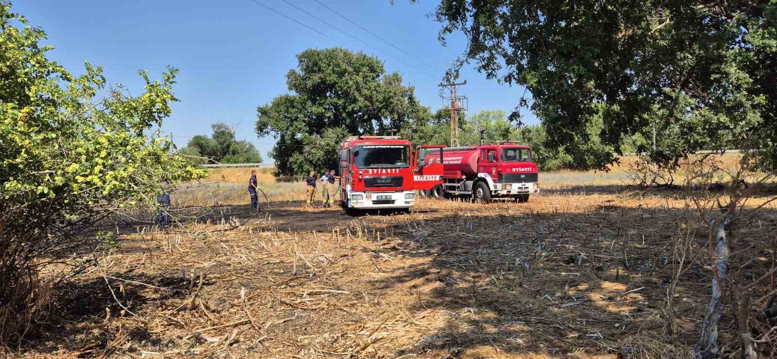 Susurluk’ta iki farklı noktada çıkan yangına müdahale edildi