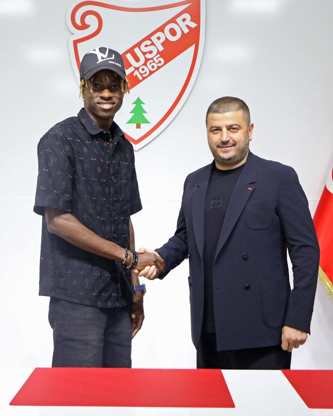 Nijeryalı futbolcu Rasheed Akanbi Boluspor’da