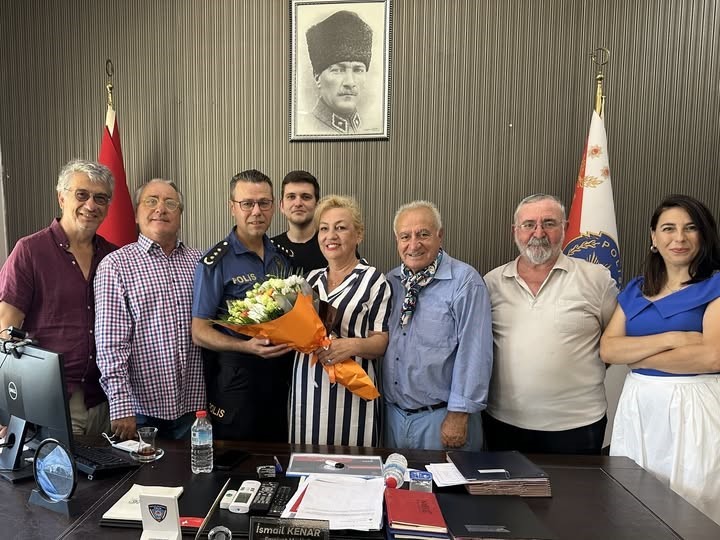 Çeşmeli gazetecilerden Emniyet Müdürü Kenar’a ziyaret