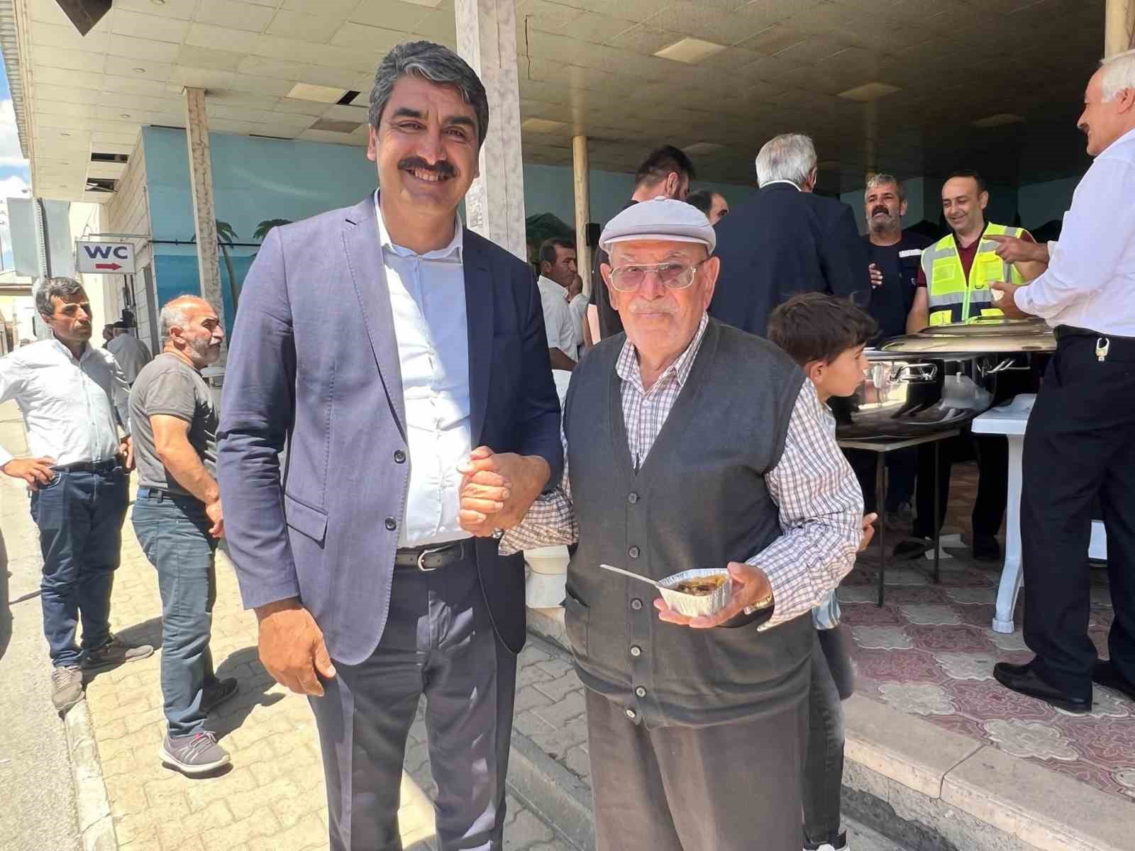 Aşkale&rsquo;de aşure ikramına yoğun ilgi
