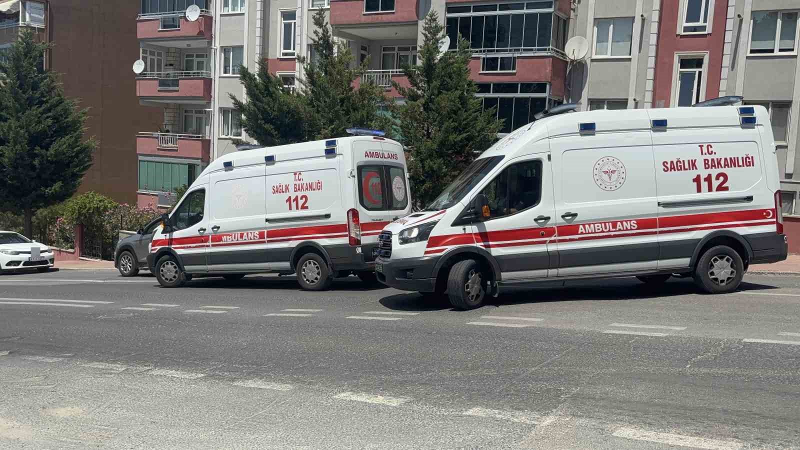 Edirne’de elektrikli bisiklet kazası: Baba, düşen oğlunun peşinden atladı