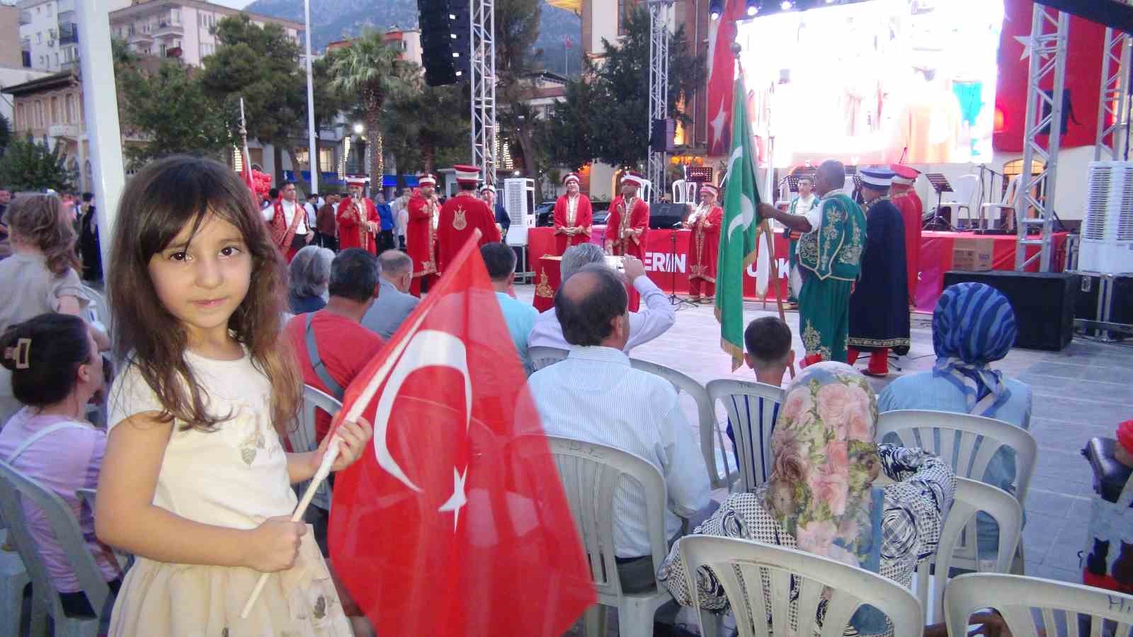 Manisa’da 15 Temmuz Demokrasi ve Milli Birlik Günü programı gerçekleştirildi