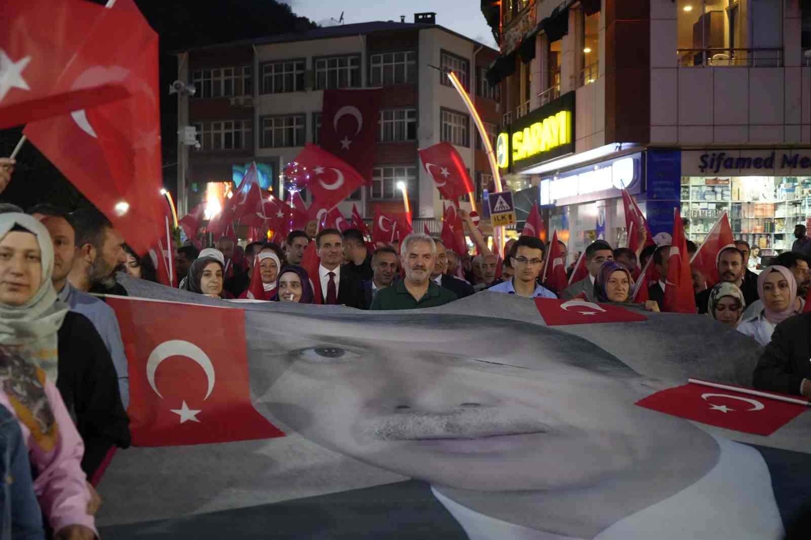 Gümüşhane’de "15 Temmuz" yürüyüşü ve anma programı düzenlendi