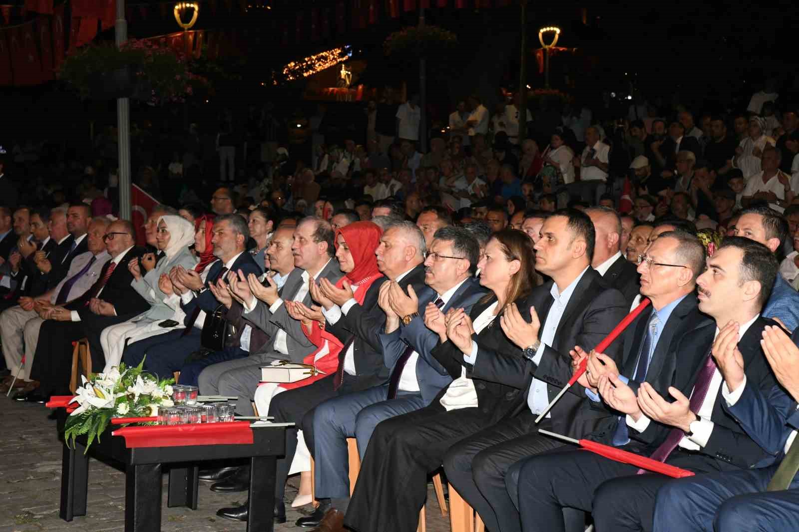 Trabzon&rsquo;da "15 Temmuz Demokrasi ve Milli Birlik G&uuml;n&uuml;" anma programı
