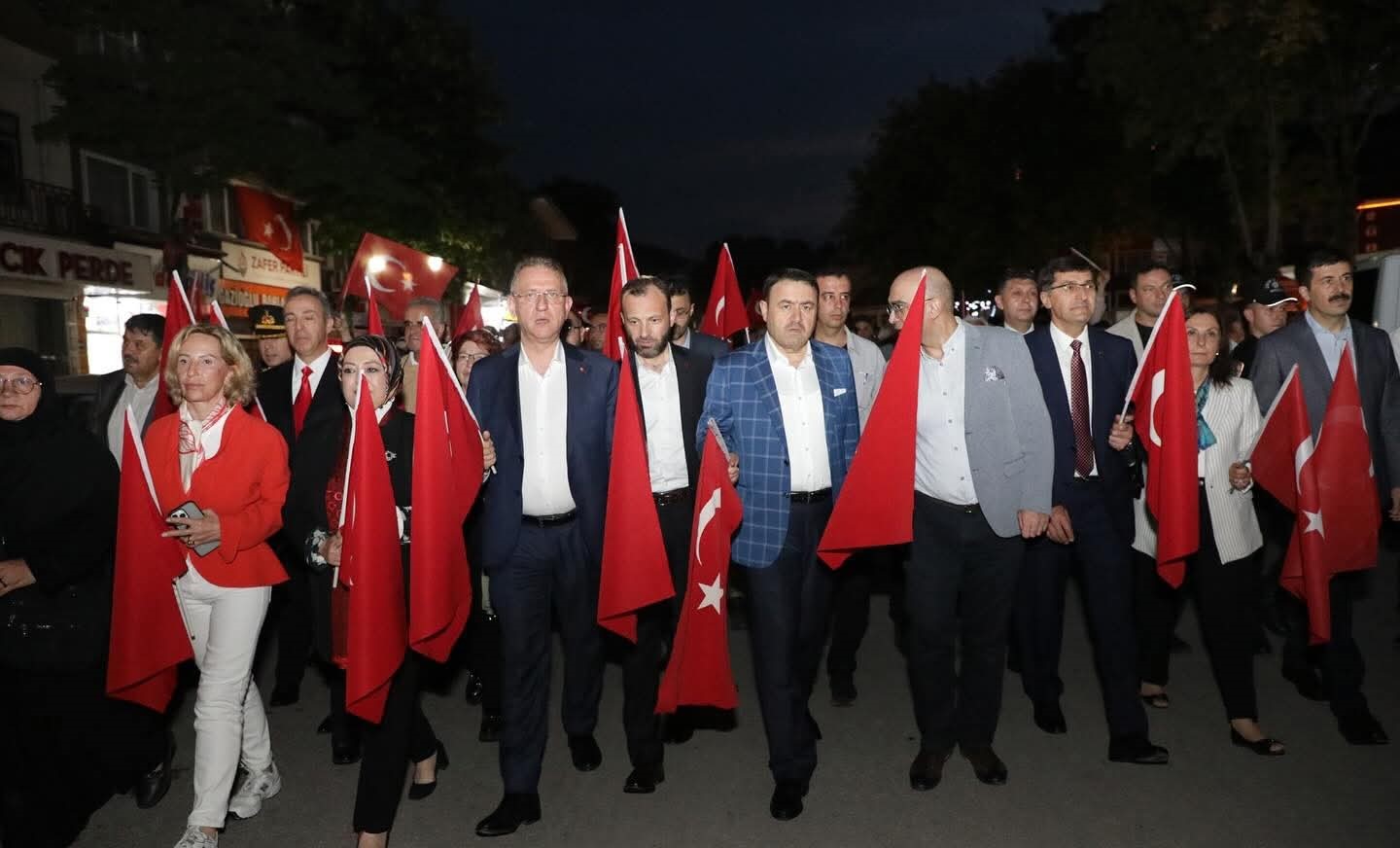 Kütahya’da "15 Temmuz Demokrasi ve Milli Birlik Günü" yürüyüşü