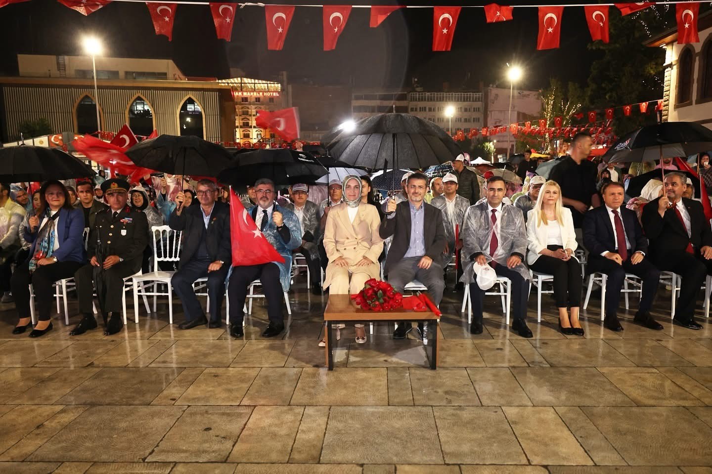 Vali Yiğitbaşı: "15 Temmuz milli birlik manifestosudur"