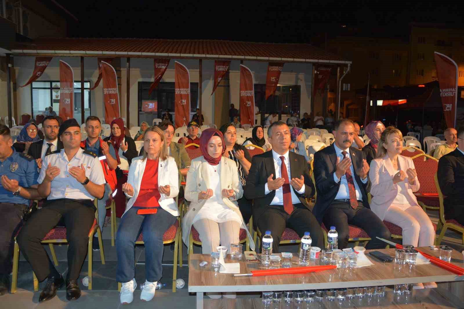 Demirci&rsquo;de demokrasi n&ouml;beti
