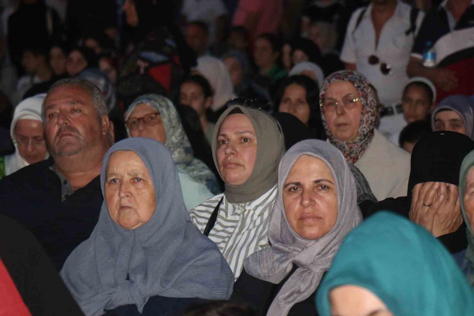 Sakarya, 9 yıl sonra Demokrasi Meydanı’nda tek yürek oldu