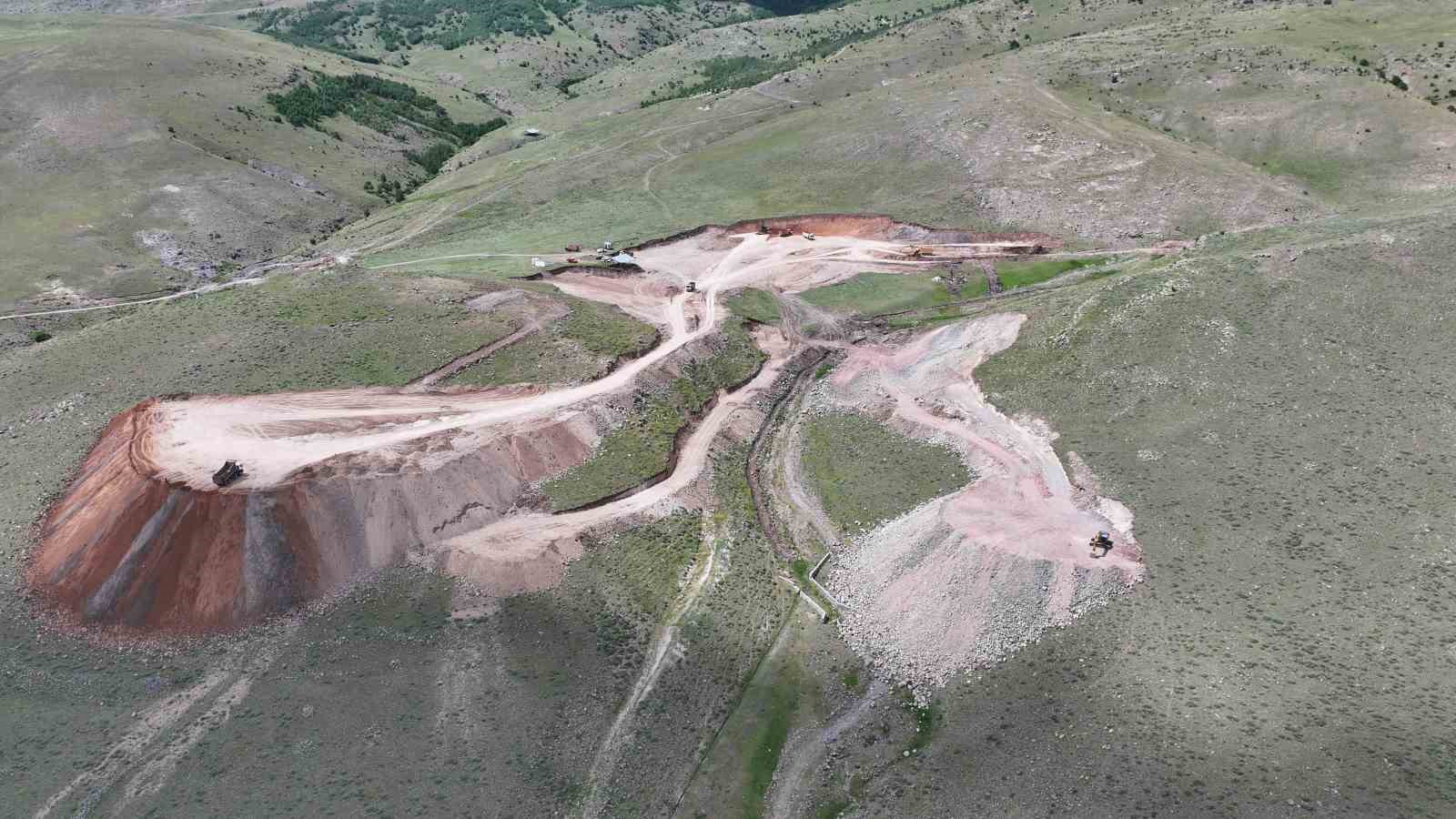 DSİ&rsquo;den Erzurum&rsquo;a su ve bereket: 3 g&ouml;letle 16 bin dekar arazi sulanacak
