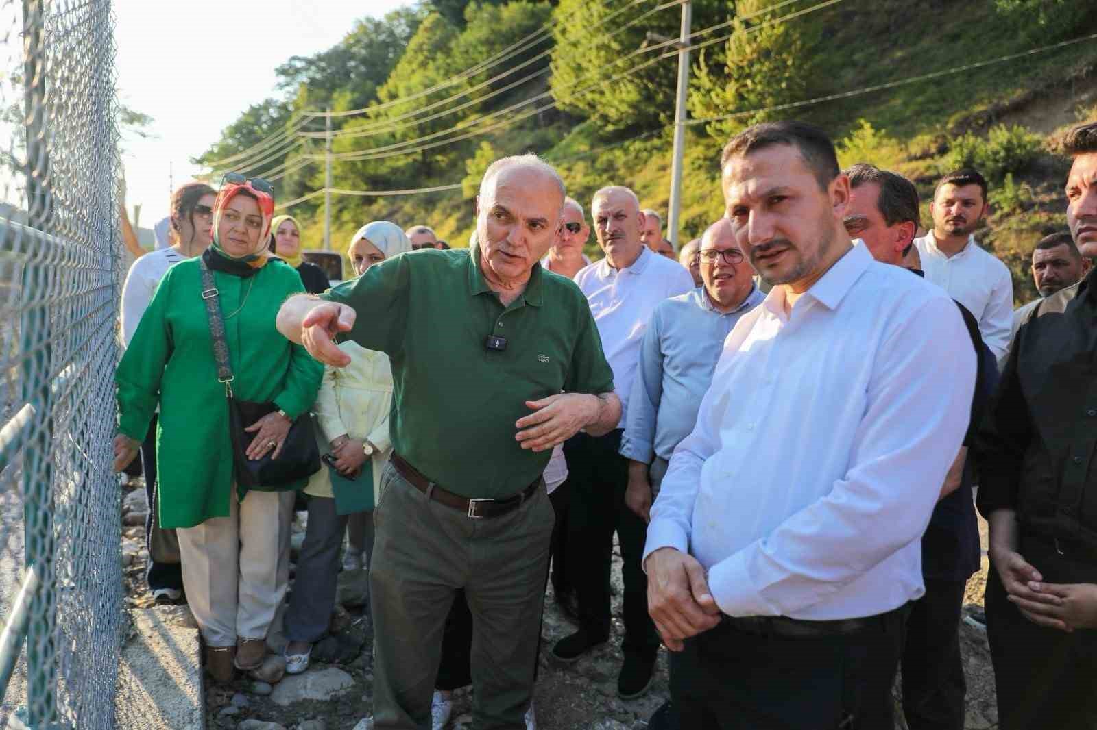 Başkan &Ouml;zl&uuml;, i&ccedil;me suyu yatırım projesini tanıttı
