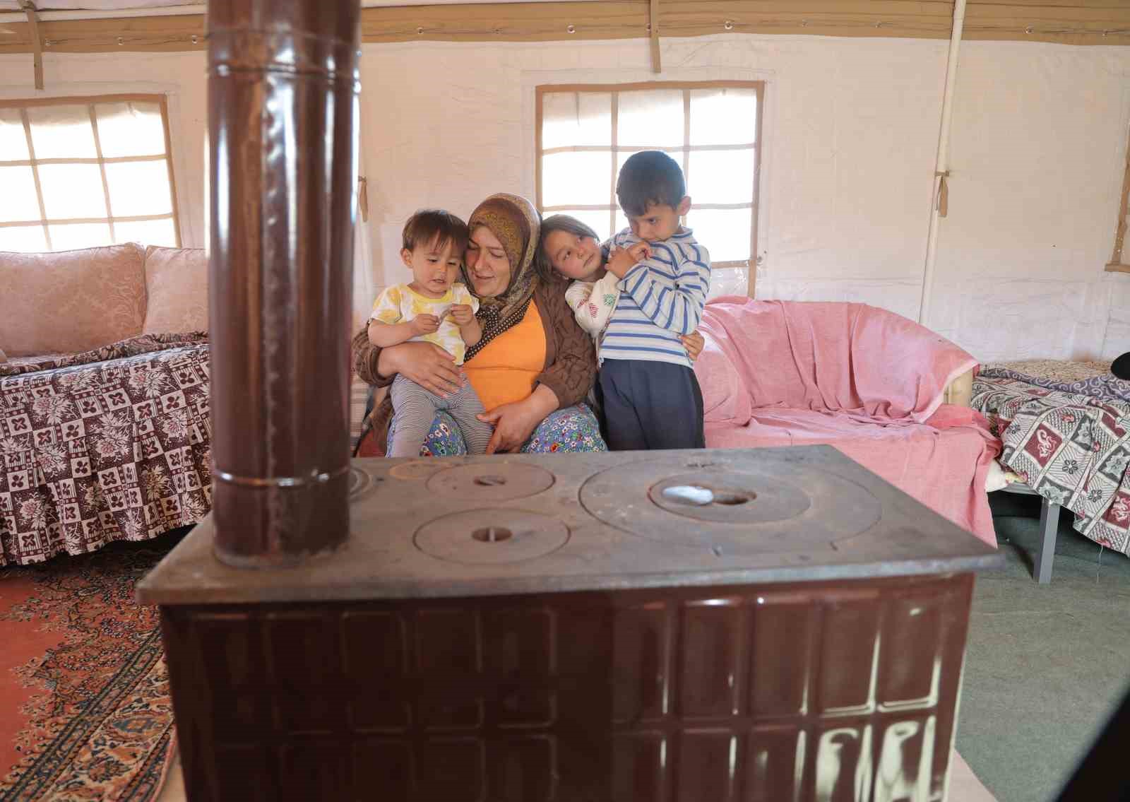 Temmuz’da soba yakıyorlar