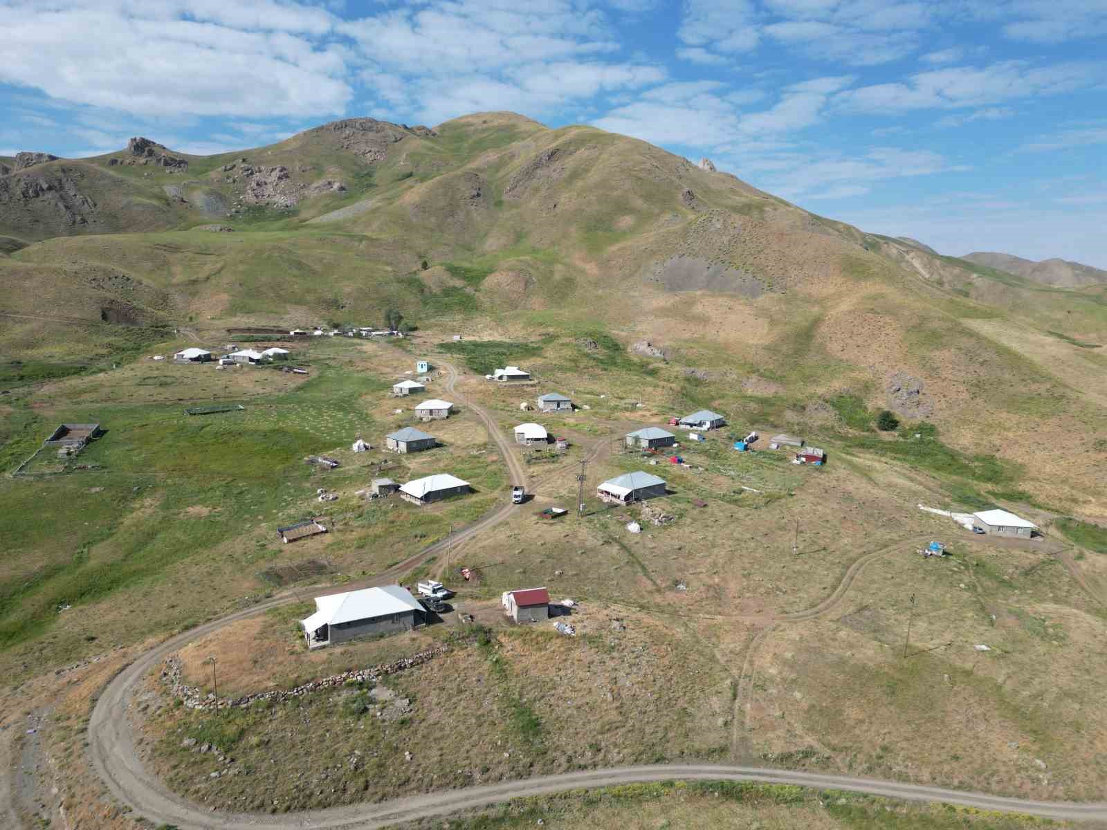 Şırnak’ta göçerler ’Terörsüz Türkiye’ süreciyle birlikte yurtlarında kalıcı olmak istiyor