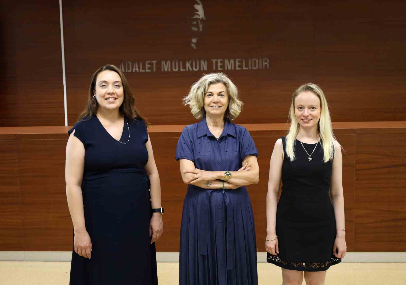 İzmir Ekonomi&rsquo;nin hukuk&ccedil;u akademisyenlerinden &ouml;rnek &ccedil;alışma
