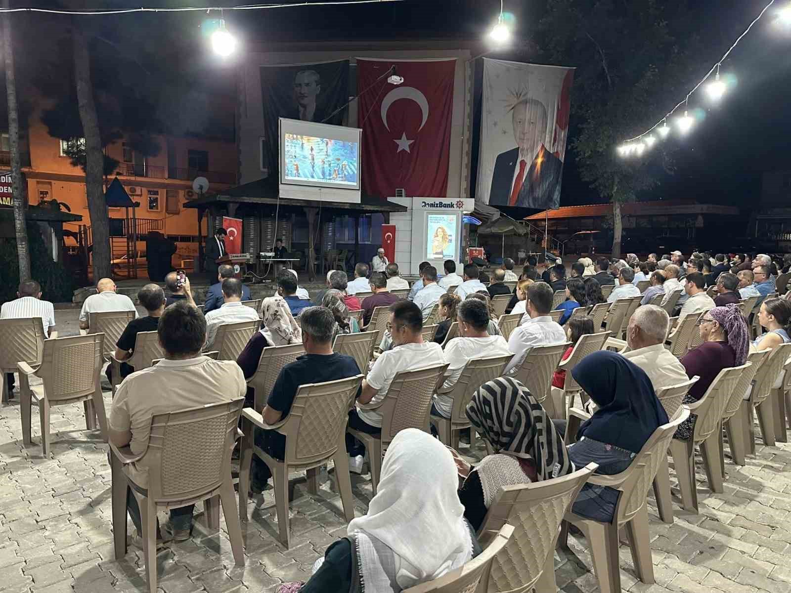 Beyağa&ccedil;&rsquo;ta 15 Temmuz Demokrasi ve Milli Birlik G&uuml;n&uuml;nde şehitler unutulmadı
