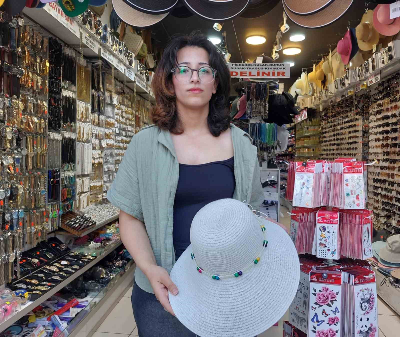 Eskişehir&rsquo;de hasır şapkalar reva&ccedil;ta
