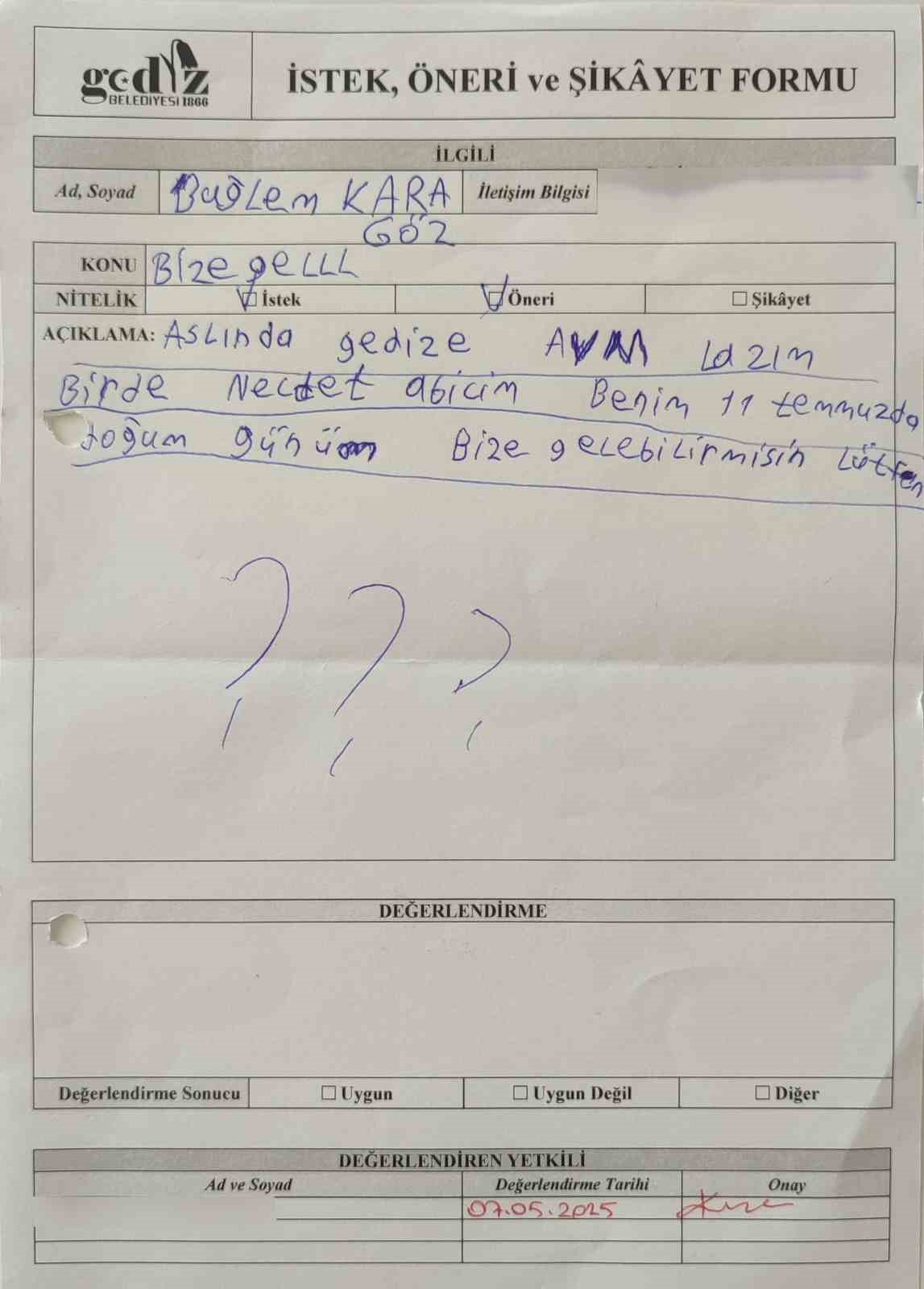 Başkan Akel&rsquo;den minik Buğlem&rsquo;e doğum g&uuml;n&uuml; s&uuml;rprizi
