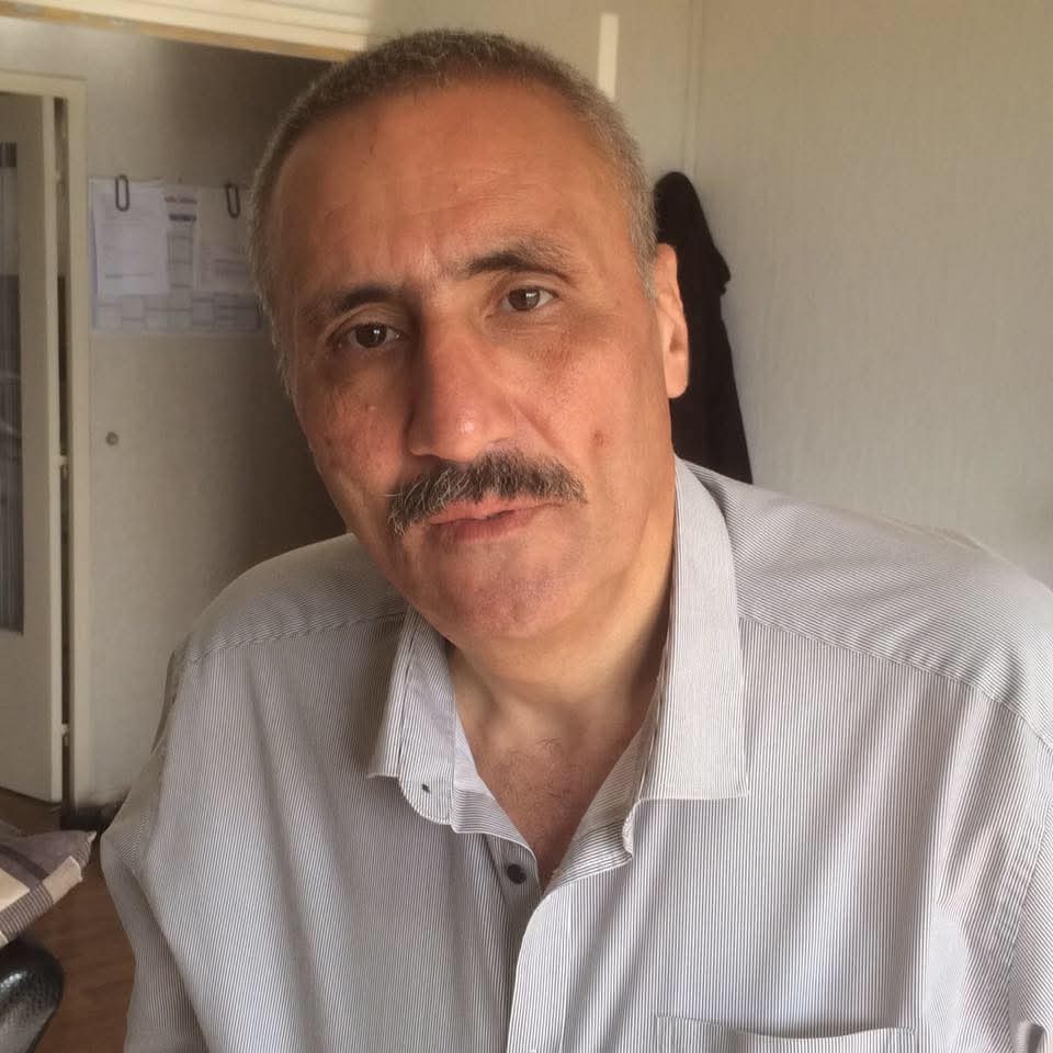 Trenin çarptığı araçta tatile gelen gurbetçi vatandaş öldü