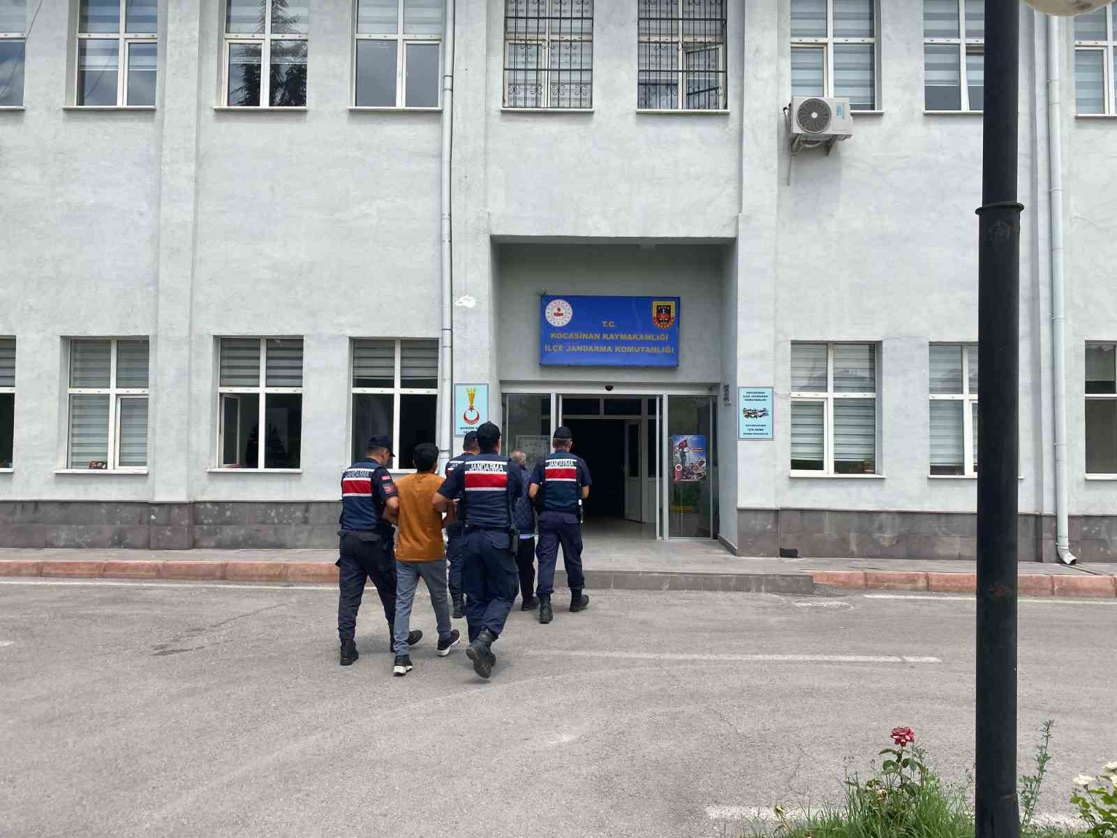 Kayseri’de DEAŞ üyesi 2 şahıs yakalandı