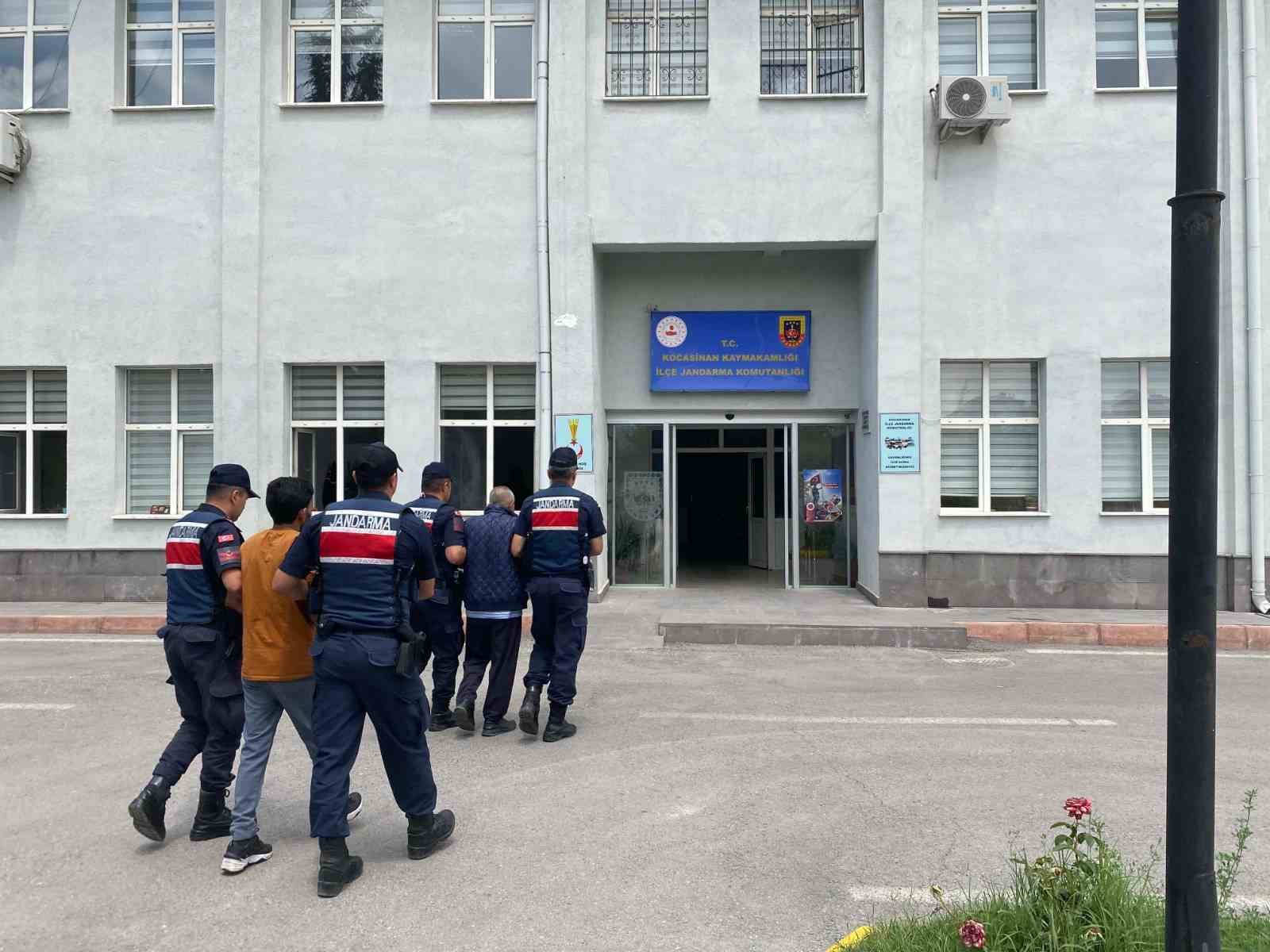 Kayseri&rsquo;de DEAŞ &uuml;yesi 2 şahıs yakalandı
