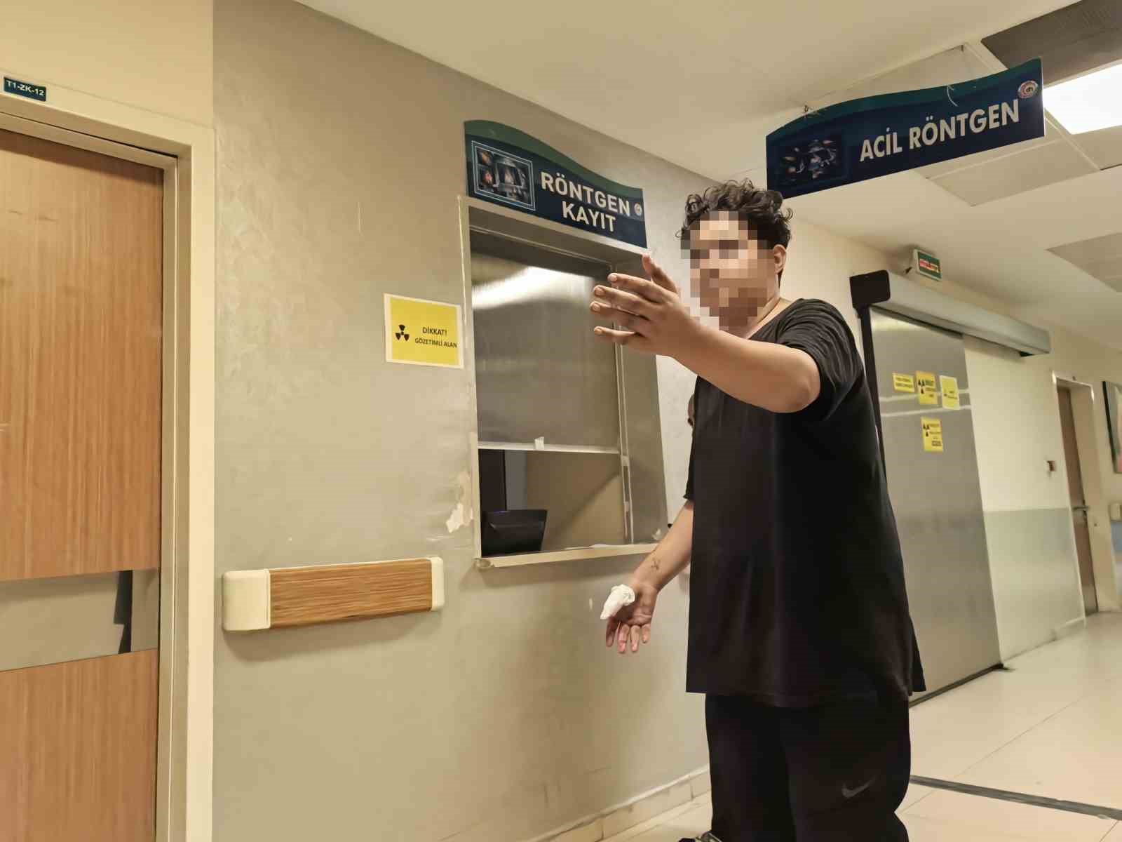 Bursa’da motosiklet zincirine elini kaptıran gencin parmağı koptu