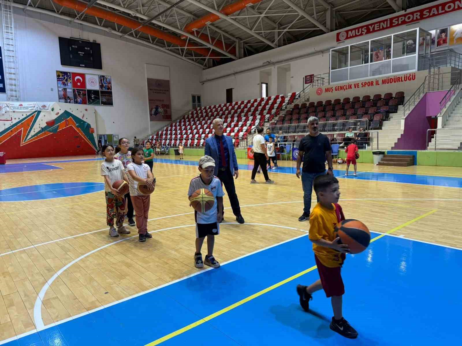 Yusuf Kılıç: "Gençlerimizin sporla buluşması bizim en büyük gücümüz"