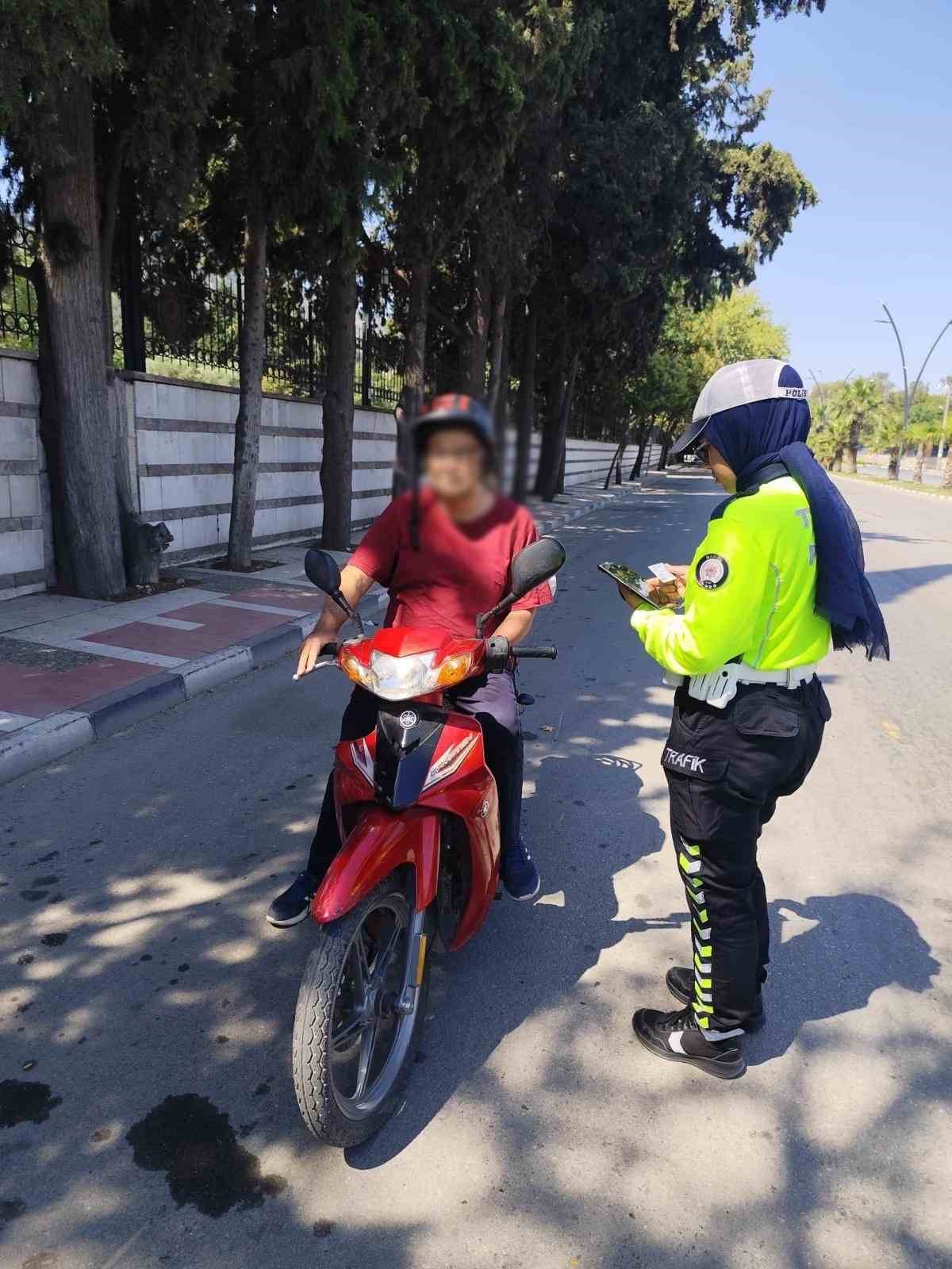 Manisa&rsquo;da motosiklet denetiminde 3 milyon lirayı aşkın ceza kesildi
