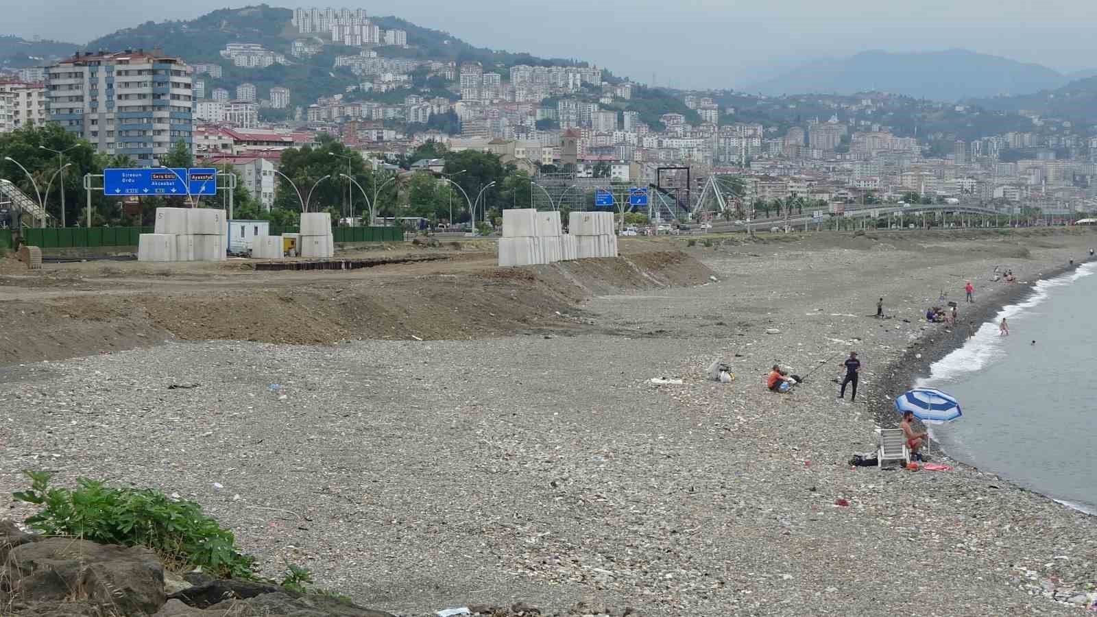 Dev dalgalardan korumak i&ccedil;in devasa betonlar kullanılacak
