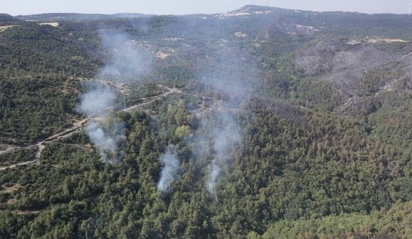 Altıeyl&uuml;l&rsquo;deki yangın havadan g&ouml;r&uuml;nt&uuml;lendi
