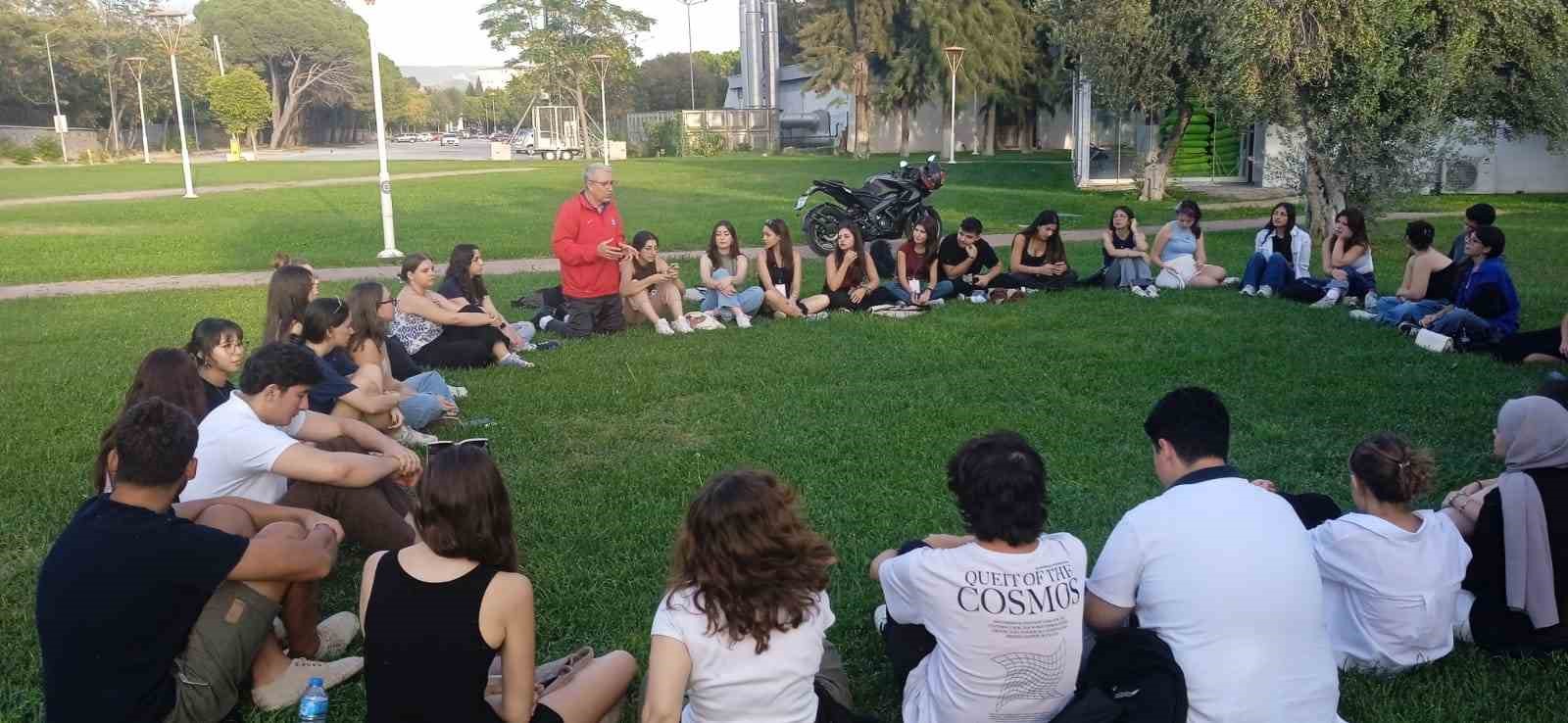 Ege Üniversitesinin öğrenci beklenti ve memnuniyet araştırması başarısı