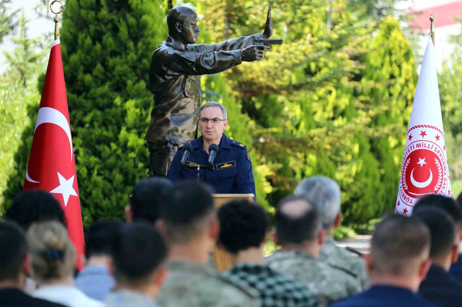 MSB duyurdu: "4 PKK’lı terörist daha teslim oldu"