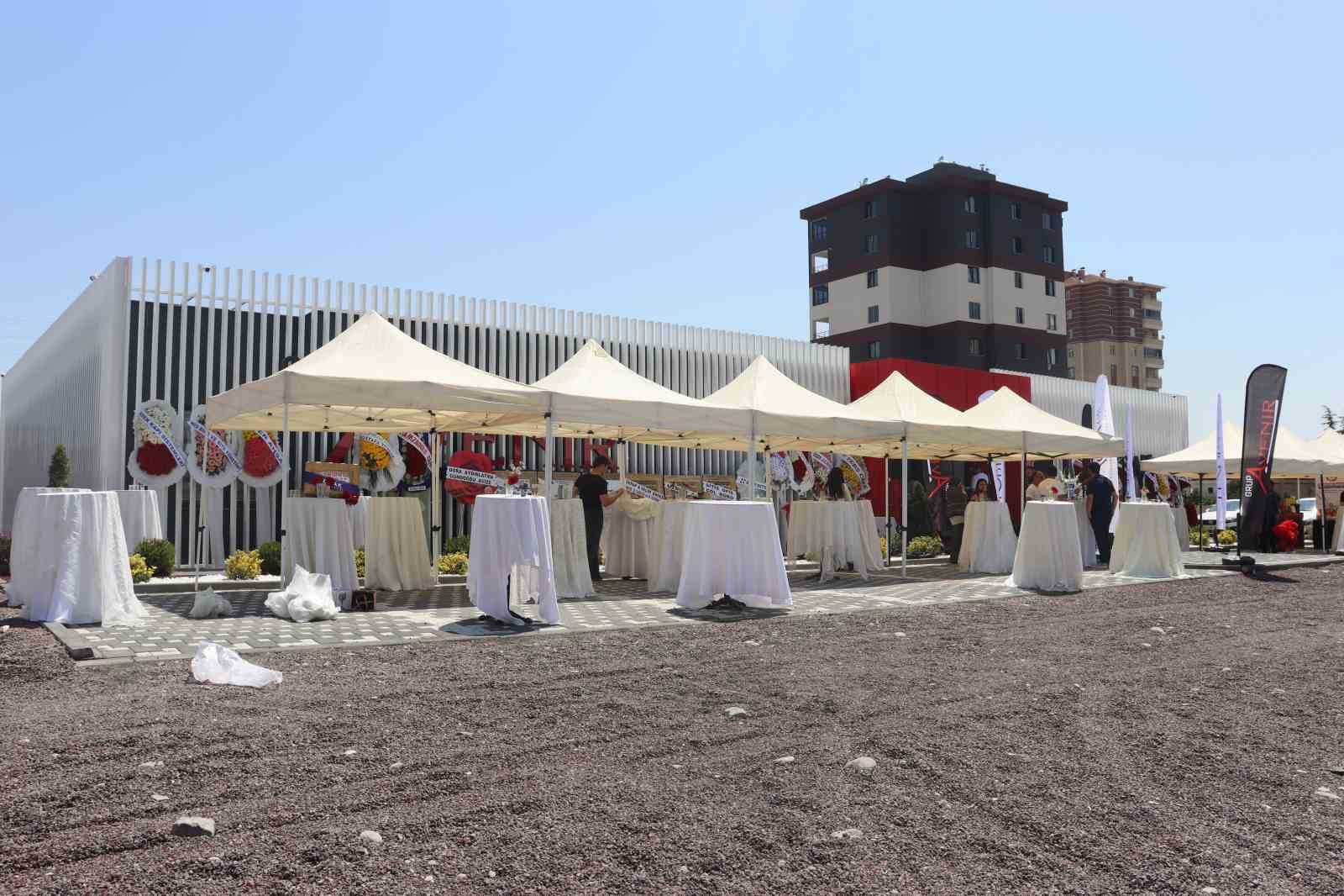 Grup Avenır yeni projelerini tanıttı
