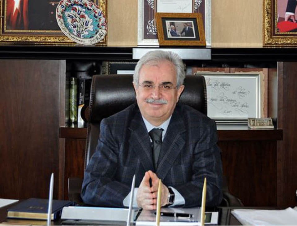 Prof. Dr. Muammer Yaylalı kalbine yenik düştü