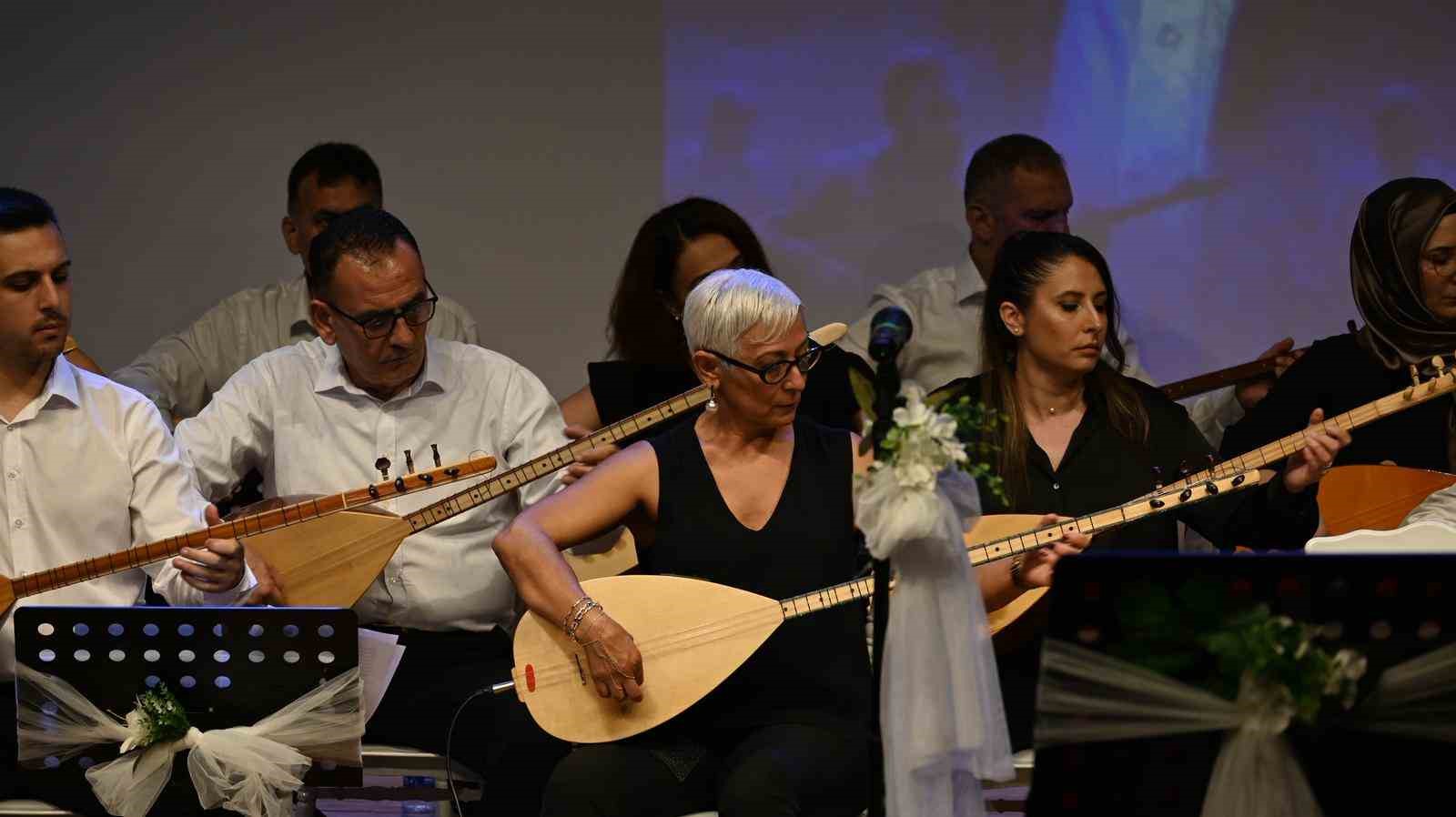 Atakum’da "Bağlama Dinletisi ve Solistler Geçidi"