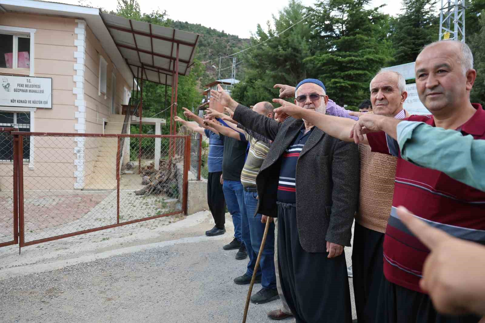 Vatandaşların köy adına alındı sandıkları konak, eski muhtarın çıktı