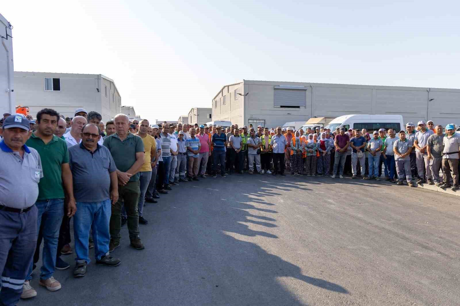 Başkan vekili Mehmet &Ccedil;i&ccedil;ek: "Alın teriyle Manavgat&rsquo;a hizmet ediyoruz"
