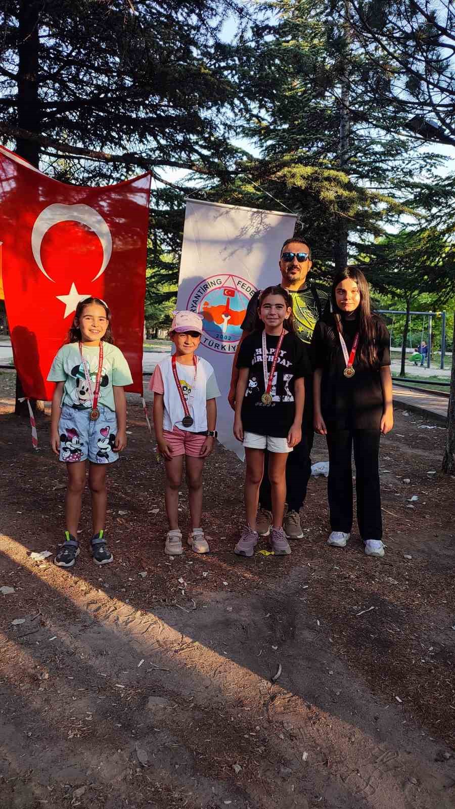 15 Temmuz&rsquo;un ruhu oryantiring parkurunda yaşatıldı
